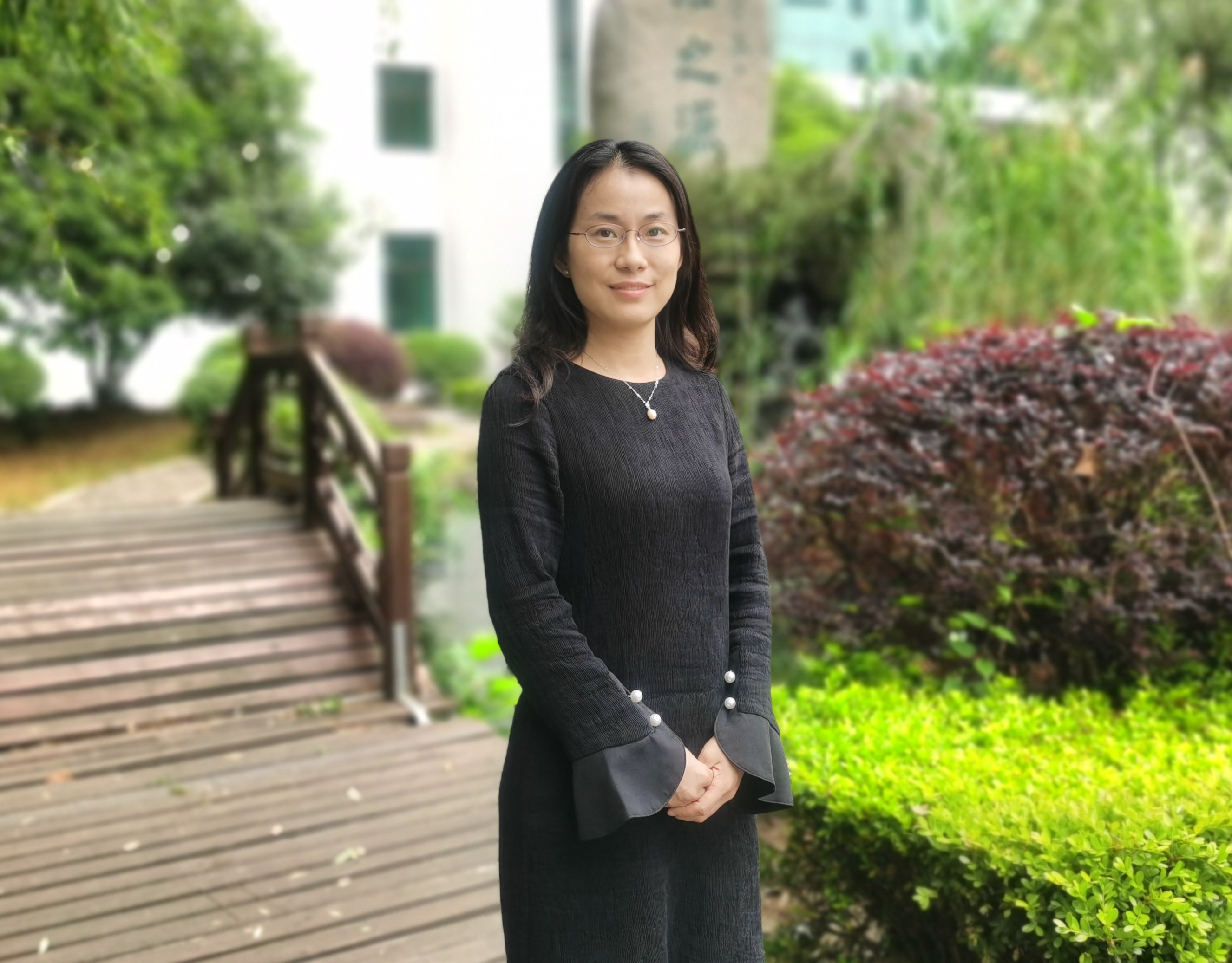 团委书记：刘莉.jpg