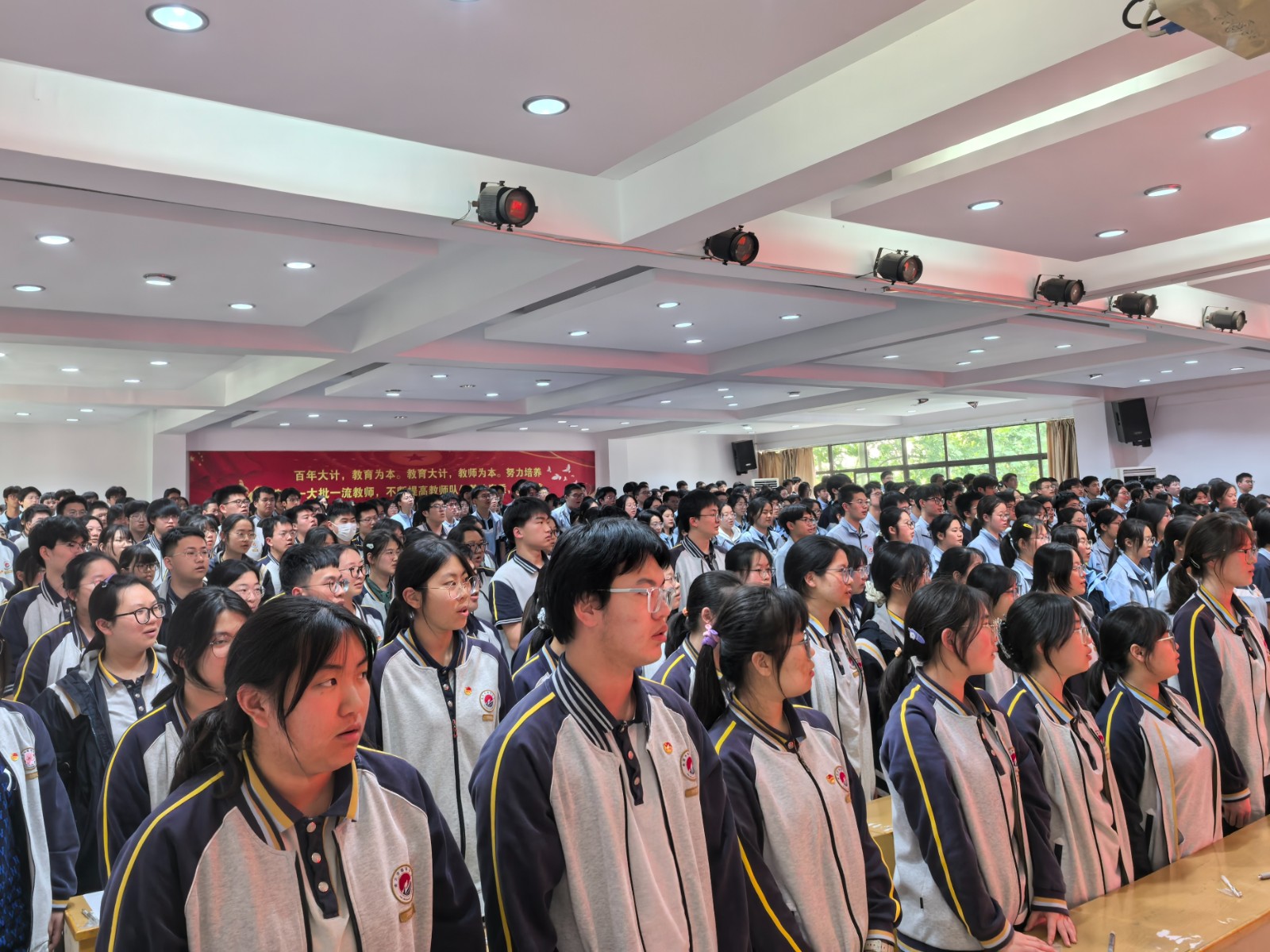 图12.jpg