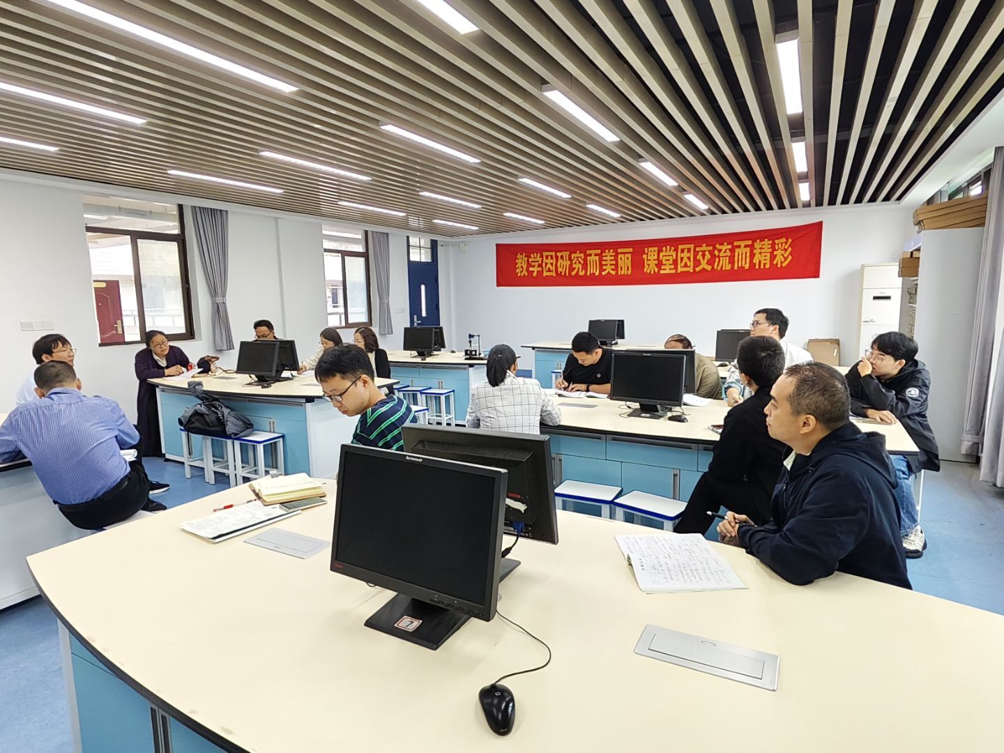 物理.jpeg 物理.jpeg